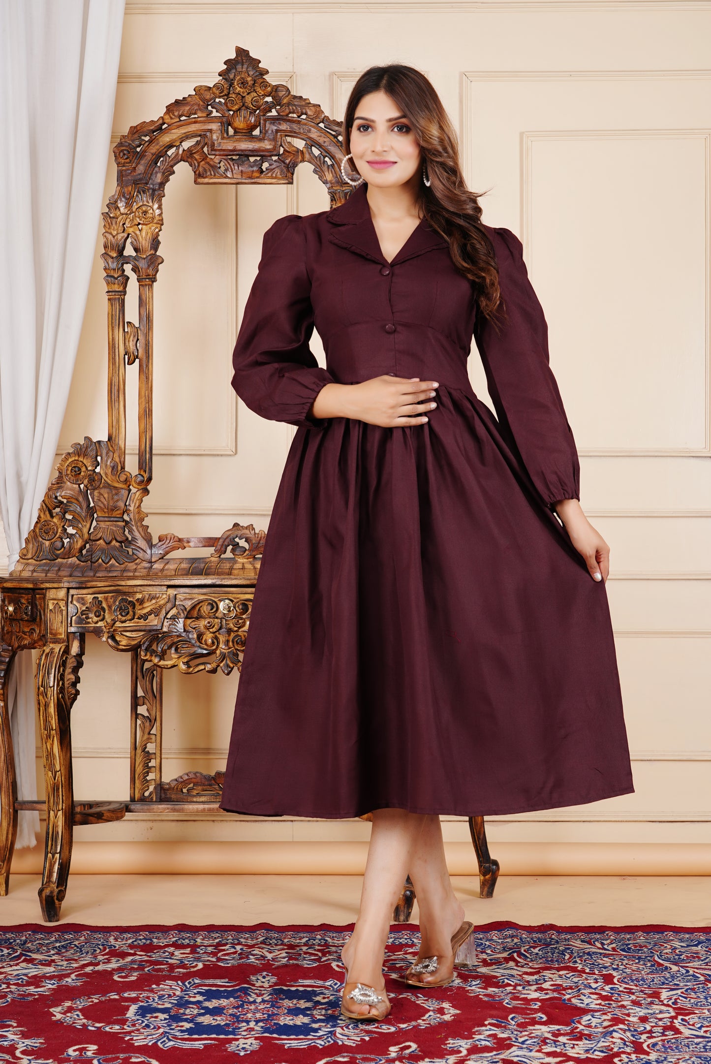 ROYAL VICTORIAN STYLE MAROON